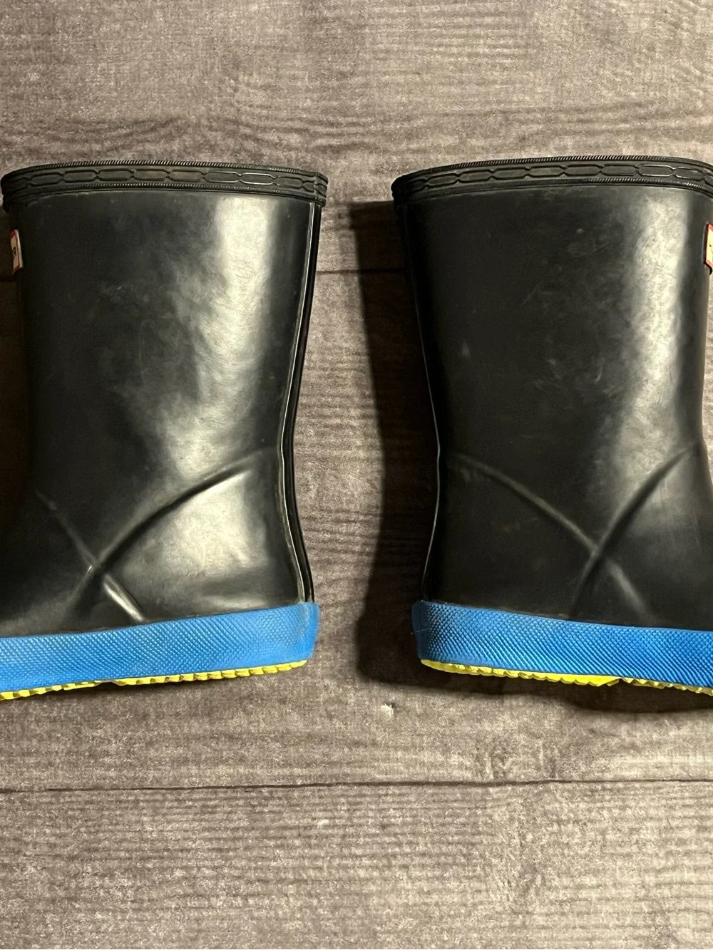 Hunter kids navy with blue classic rain boots  * size 10